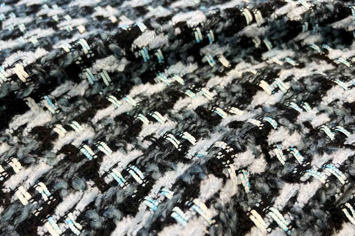 Stoff für den Chanellook